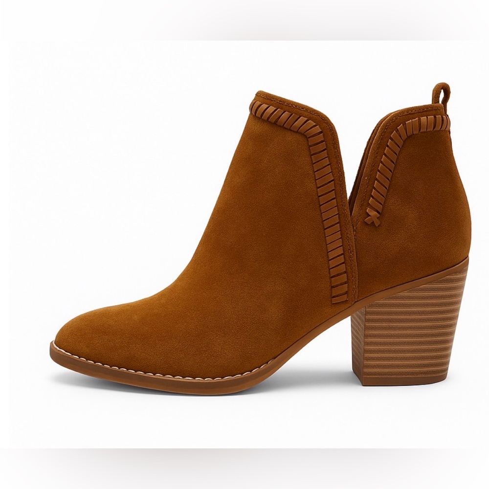 New! DV8 Dolce Vita Women's
Jace Dune Suede Zipper Ankle Bootie Block Heel Sz 11